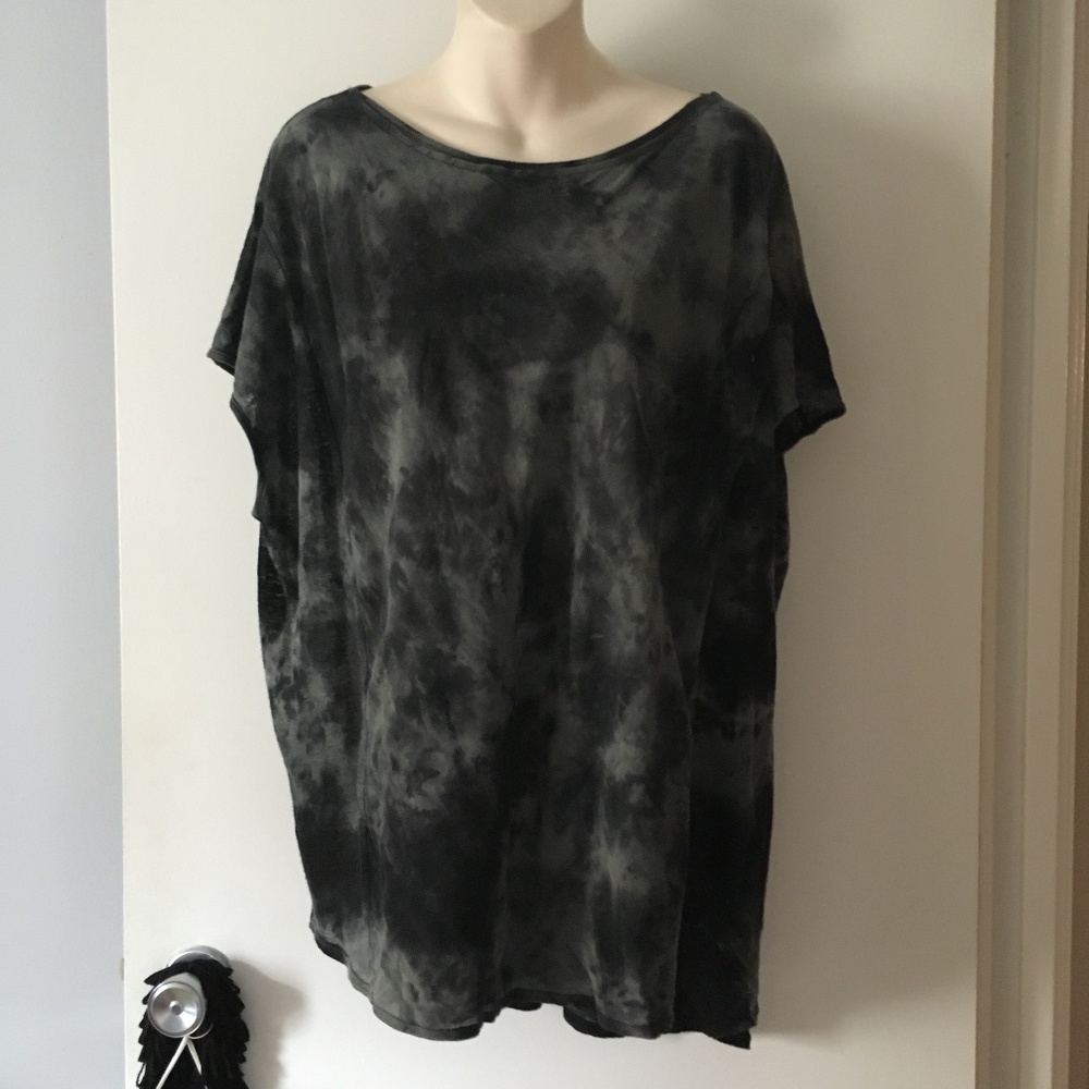 PAS DE CALAIS Japan Linen Blend Black + Grey Top 38